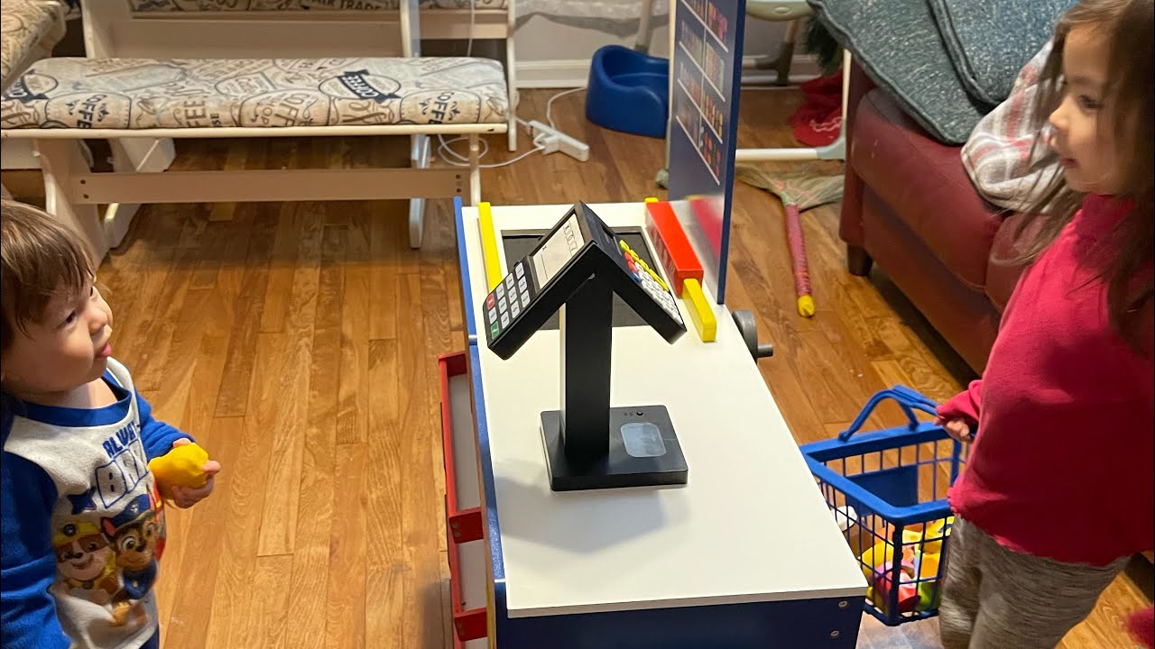 PLAYTIVE Wooden Grocery Store