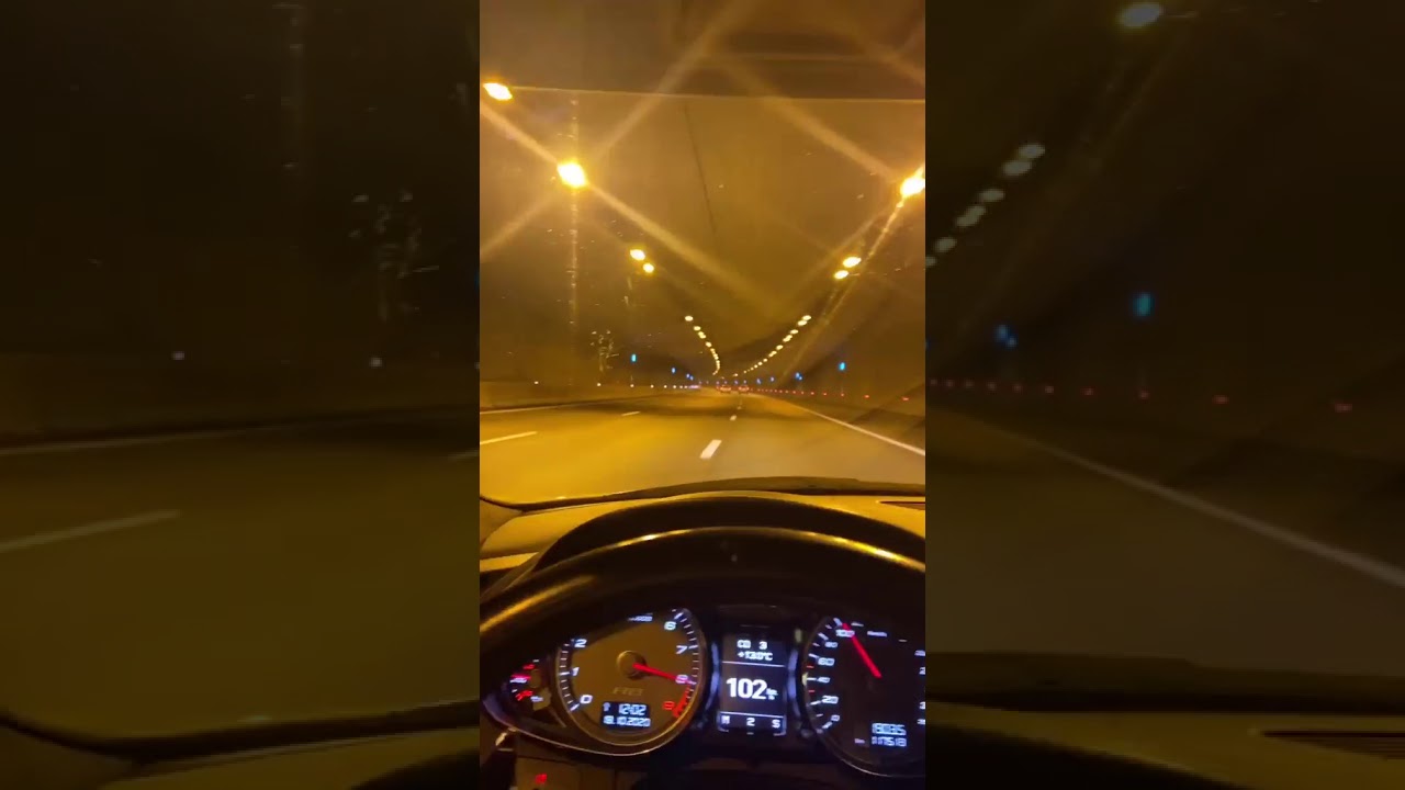 Audi R8 V8 Capristo Dźwięk tunelu wydechowego POV