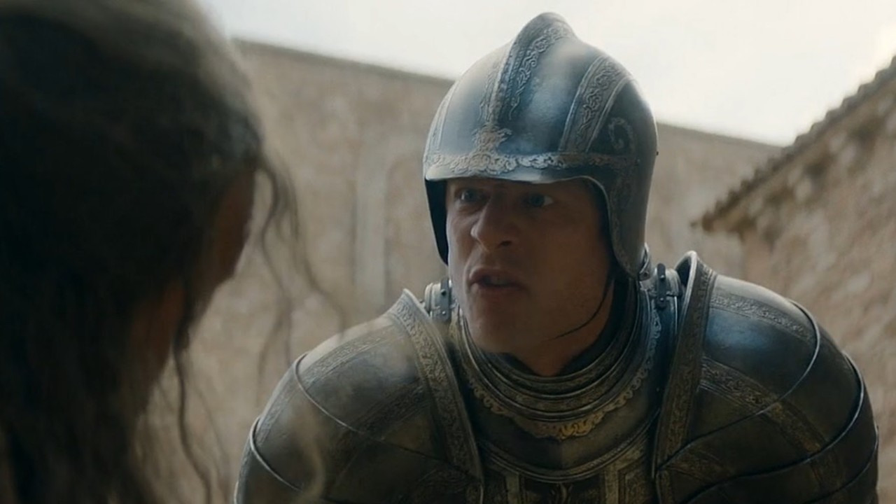 House of The Dragon Season 3 Episode 8 - Ormund Hightower finds a drunken Ulf in latrine & beats him