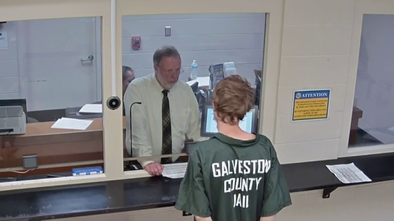 Man charged in death of Galveston physician tied to another criminal investigation