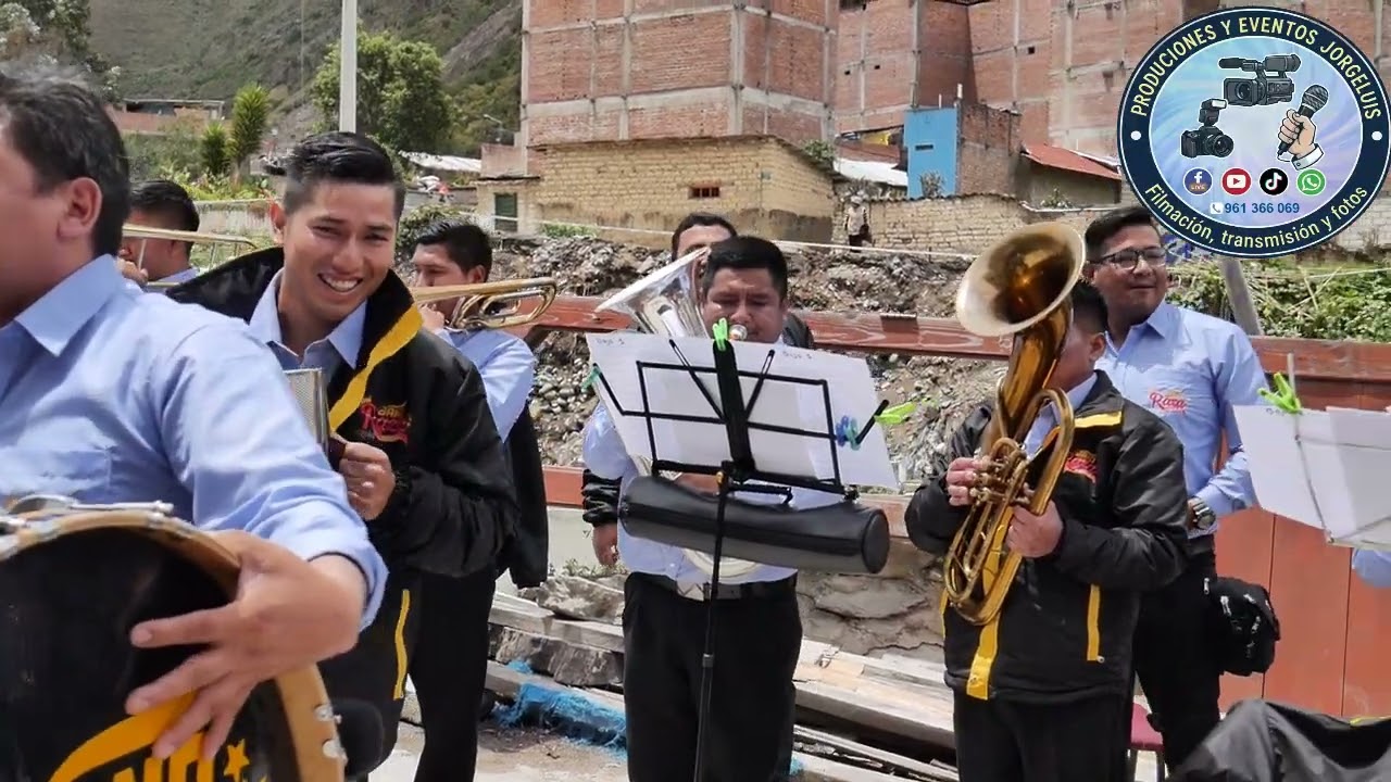 Paucartambo. con el mayordomo Luis Pomachagua Osorio. banda Raza Huanuqueña Mix Cumbias Peruanas