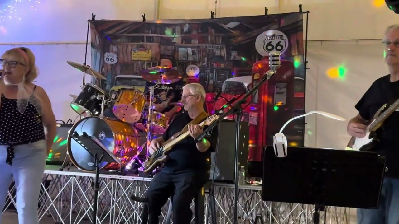 Helen And The Grease Monkeys Tall ,Dark &Handsome Minors Arm Hotel Torbanlea QLD 25/10/2025