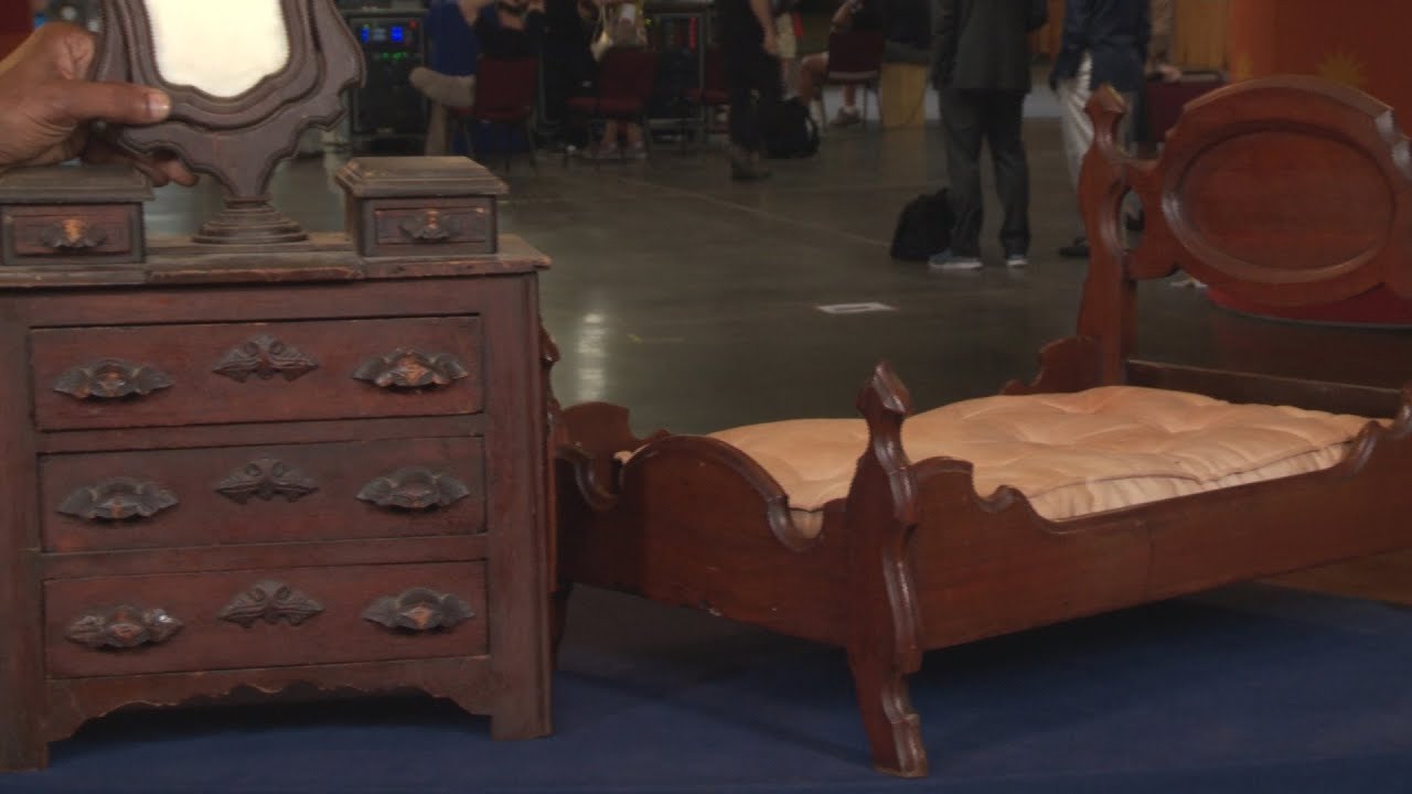Miniature Dresser & Bed, ca. 1865 | Web Appraisal | Charleston