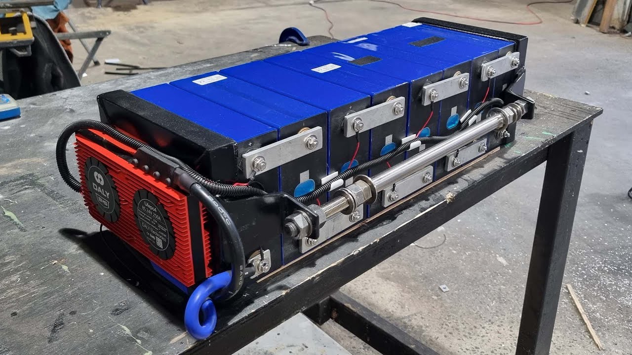 Heavy Duty LFP Cell Battery Case - DIY Expedition Truck Build #33