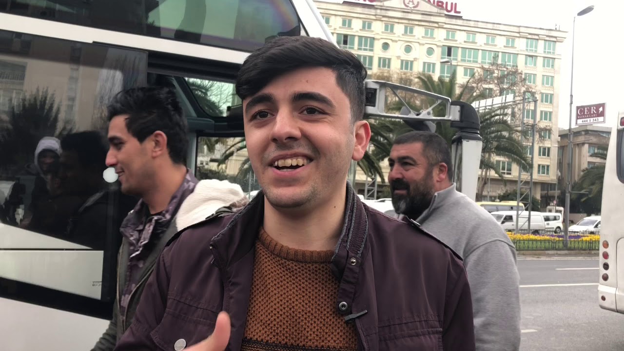 İstanbul’da Yunanistan sınırına gitmeyi bekleyen mülteciler anlatıyor