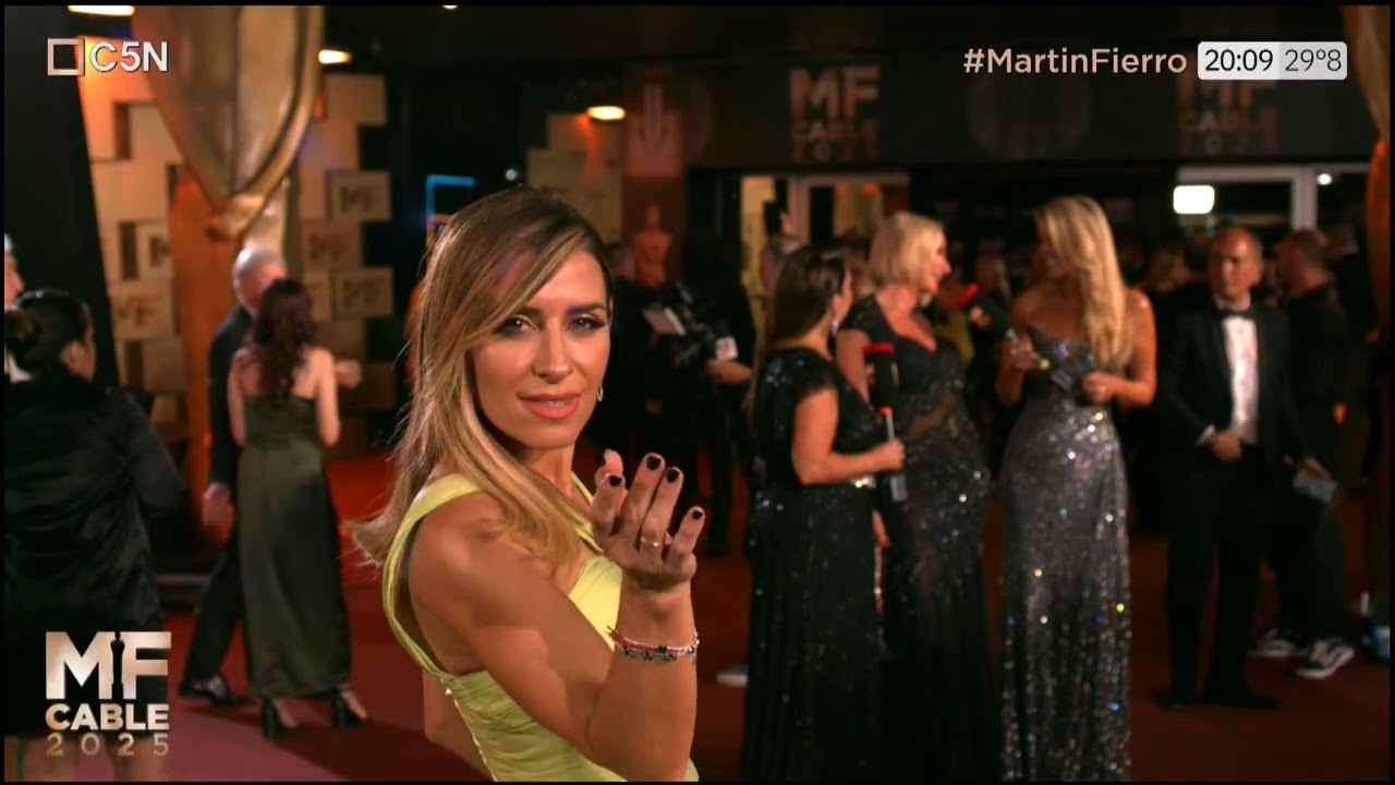 MARIANA BREY: 