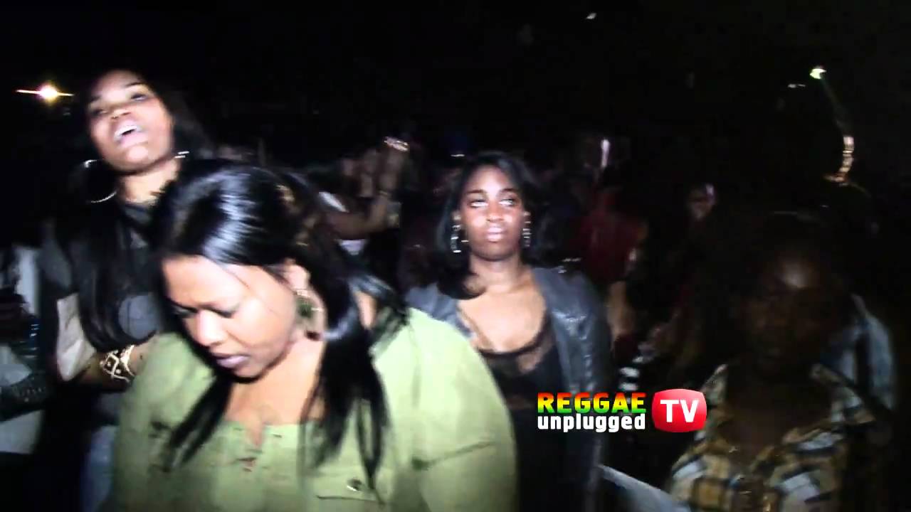 REGGAE UNPLUGGED TV PRESENTS DANCEHALL PLANET REGGAE CONCERT SERIES WITH MR VEGAS