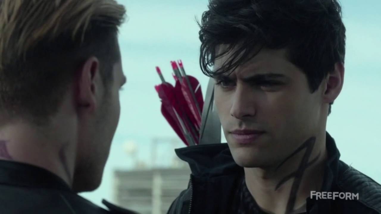 Crack!vid - Shadowhunters Season 1