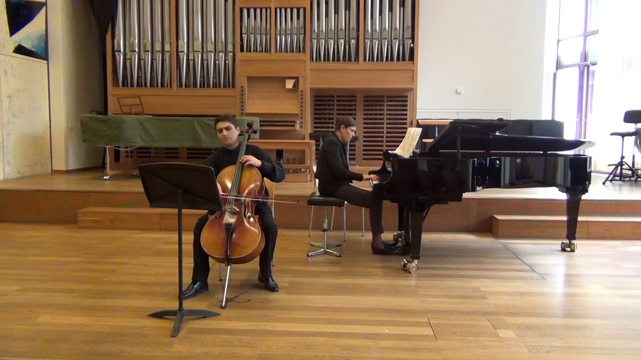 Tigran Muradyan (Cello), Stefka Perifanova (Klavier)