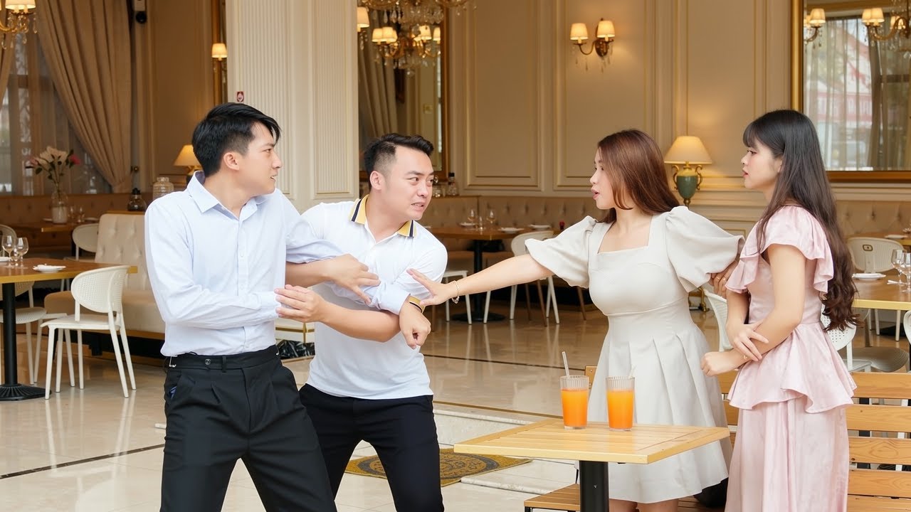 Chủ Tịch Đi Xem Mắt Ai Ngờ Gặp Lại Người Yêu Mất Tích Ba Năm Trước Và Cái Kết - Tập 1521