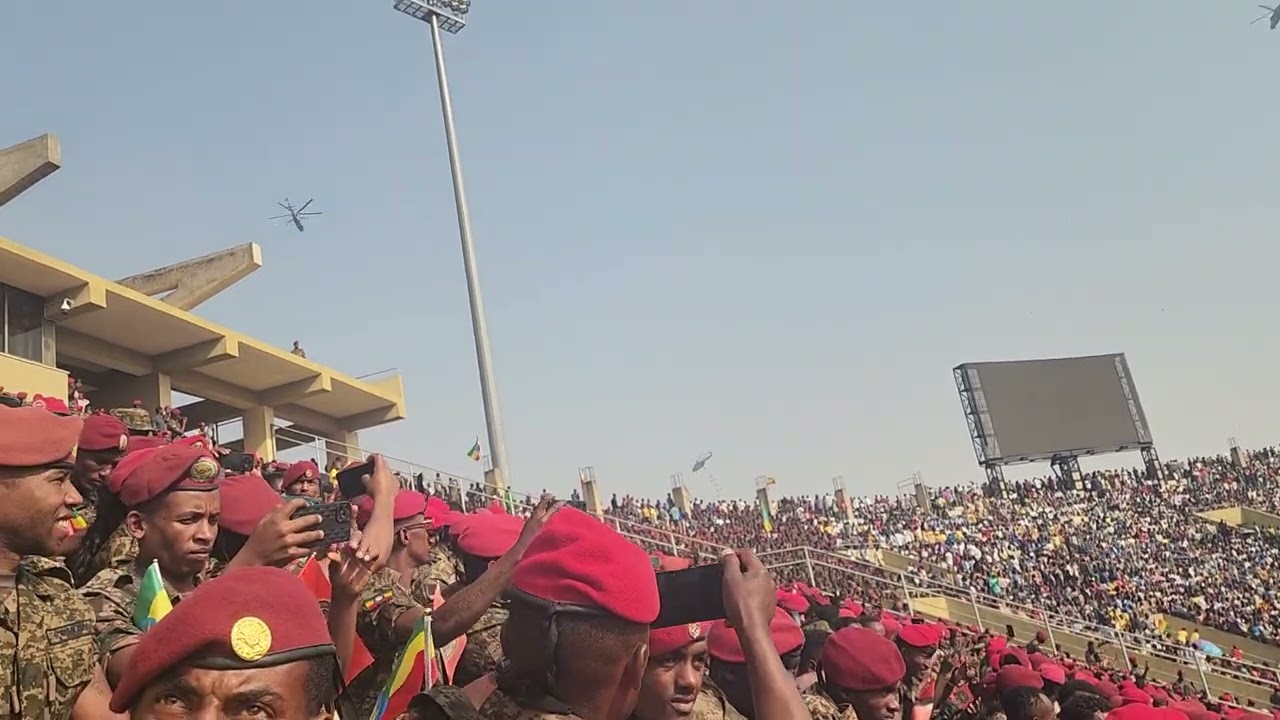 በሃዋሳ የታዩ ልዩ ልዩ የአየር ወለድ ትርዒት 