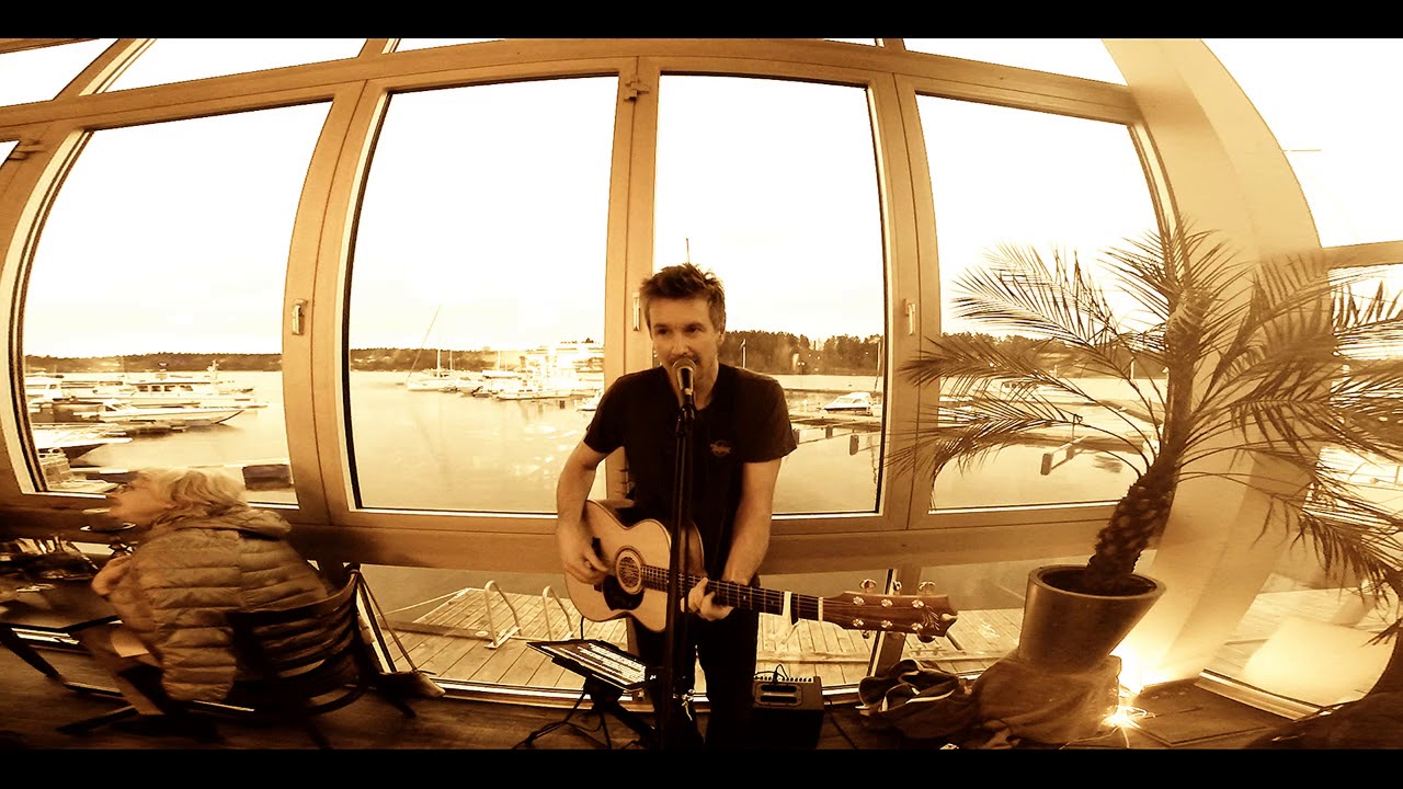 A little part of me live - Quint Starkie