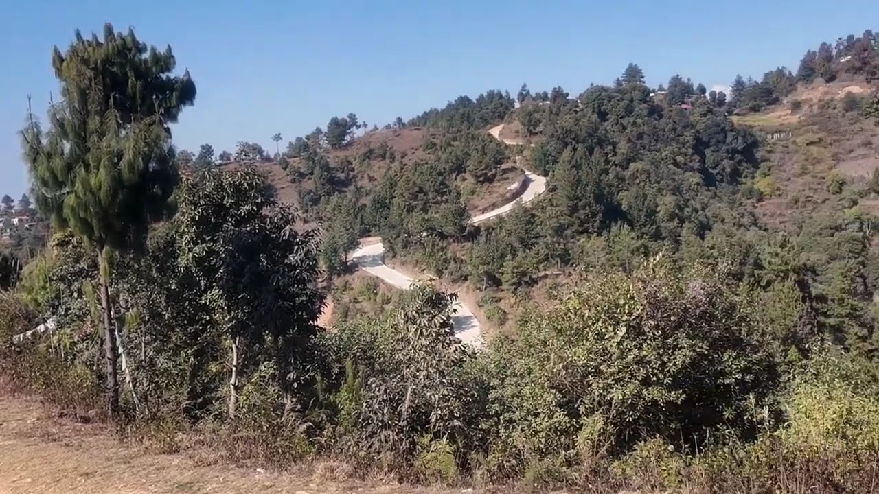 Lama Danda (near Lakuri Bhanjyang)