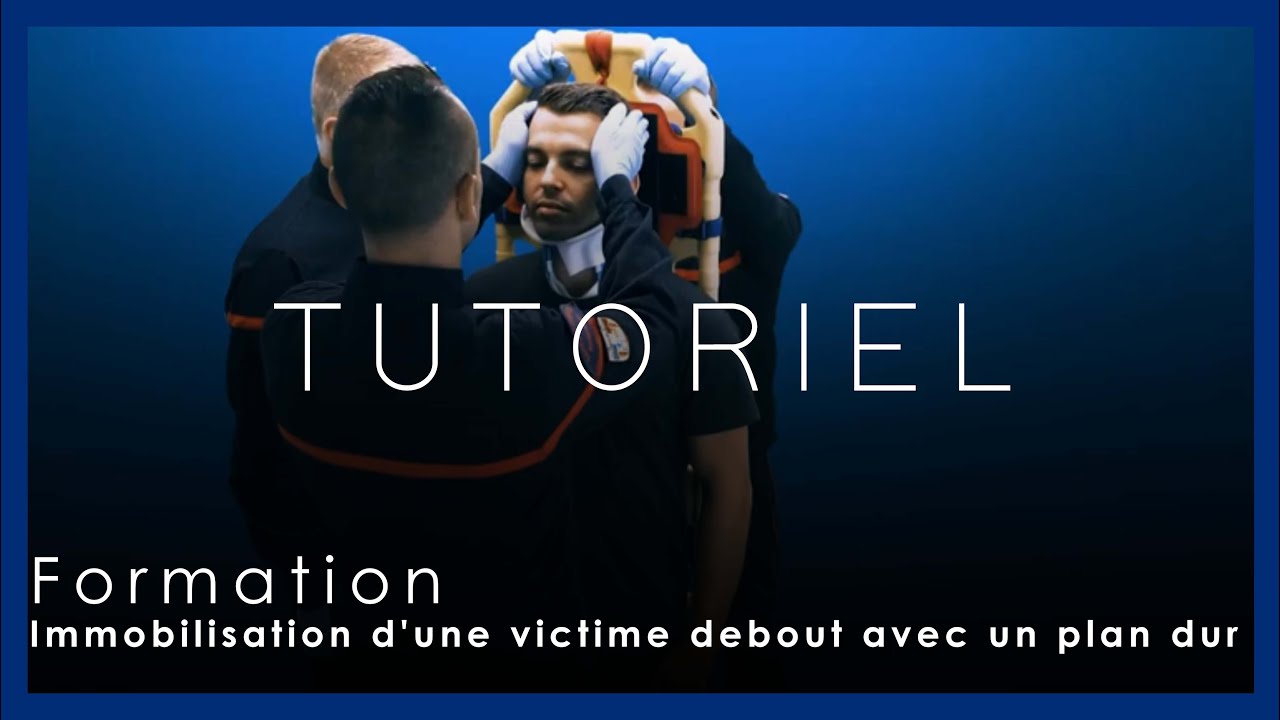 Immobilisation d'une victime debout à l'aide d'un plan dur