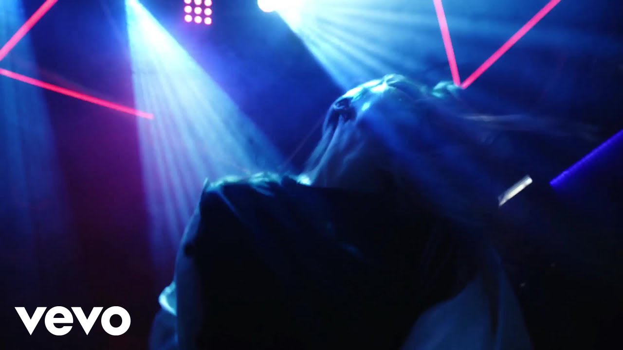 RUVOLMES - Sexy Night (Official Music Video)