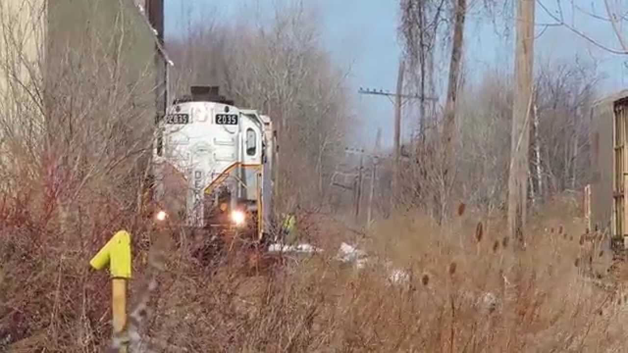 Falls Road Railroad Switching Out The Holley Cold Storage 4-3-15