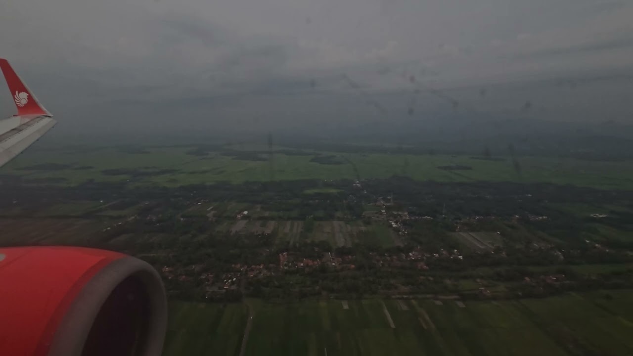 Lion Air JT567 DPS-YIA PK-LGS Landing