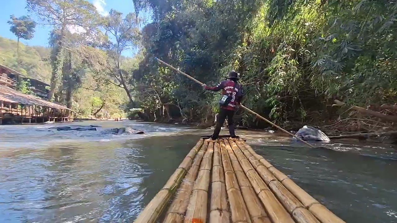 Bambu sallarla Chiang Mai dağlarından rafting #travel #chiangmai #bamboorafting #thailand #tayland