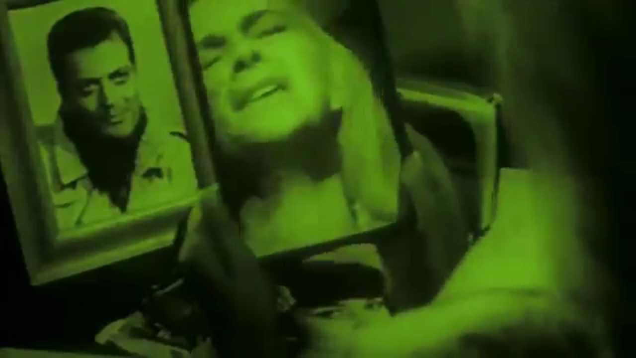 Zombina and the Skeletones - Don't Go Into The Light