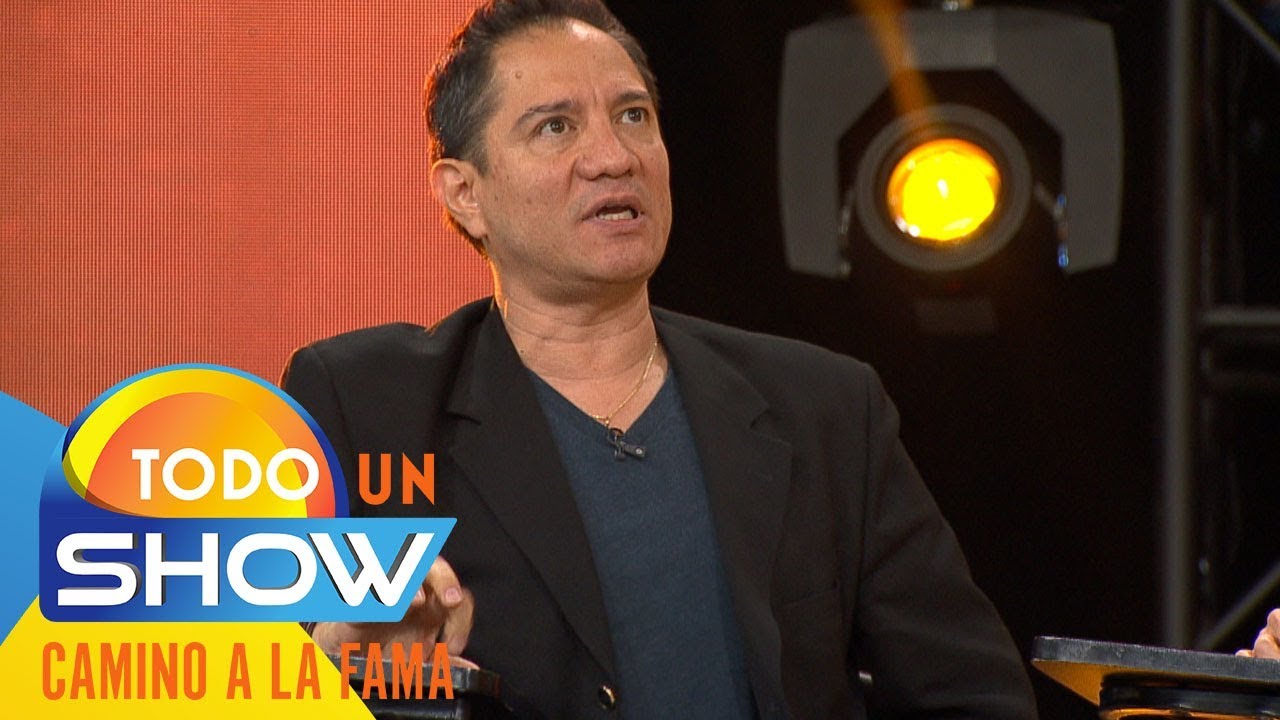 Ra&uacute;l Carballeda fue maestro de direccion vocal en La Academia | Todo un show