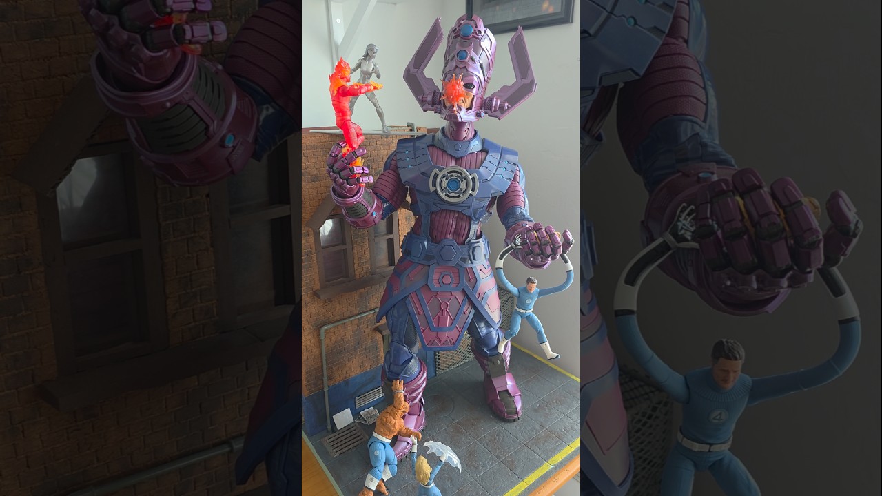 Marvel Legends Fantastic 4 vs Galactus Display 