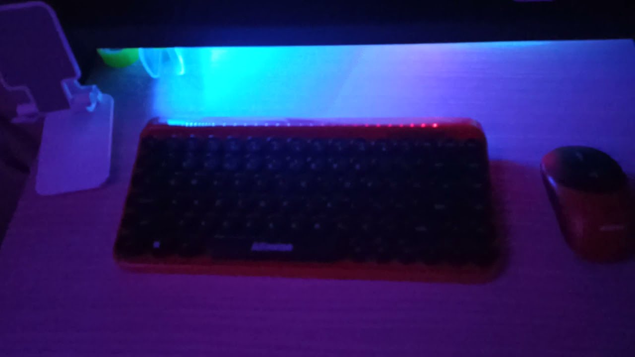 LANQ PCDock Pro L01 & BlitzWolf BW-LT11 2M EU Plug LED Strip Light Set