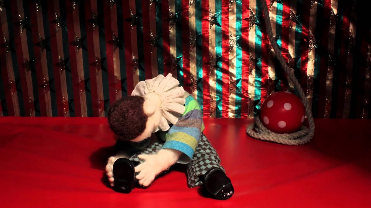 bloodthirsty butchers / youth パラレルなユニゾン  Music Video （監督：ReguRegu）
