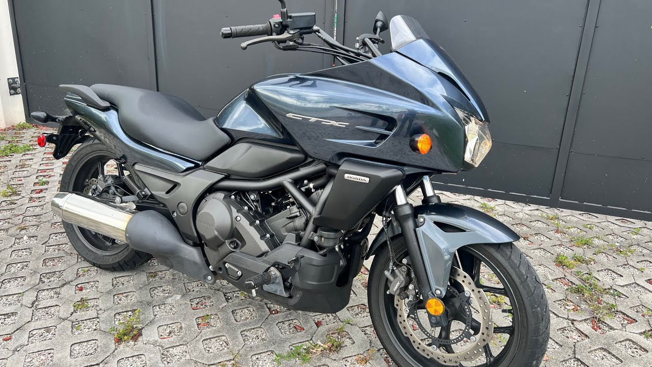 Should you buy a Honda CTX700 DCT?
