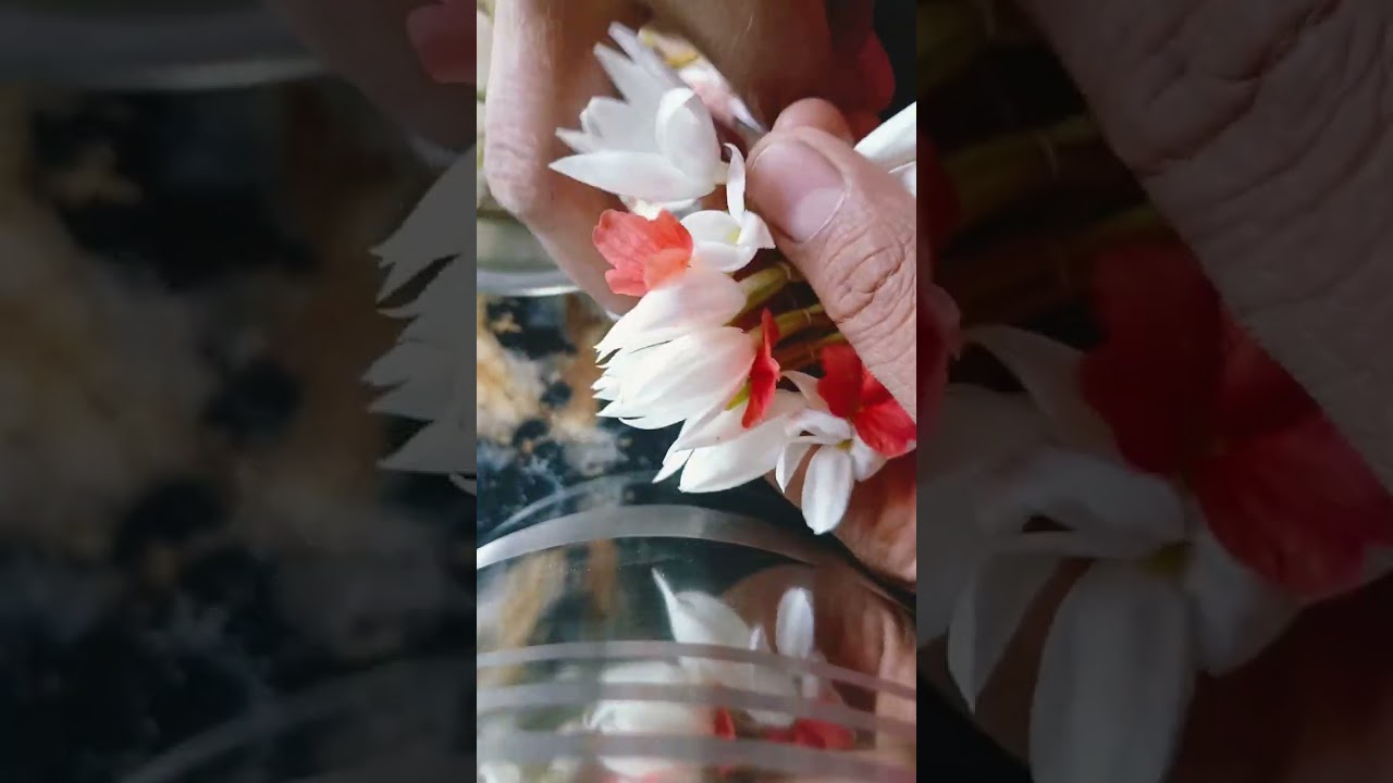 ಹೂವು ಕಟ್ವು ವ ವಿಧಾನ