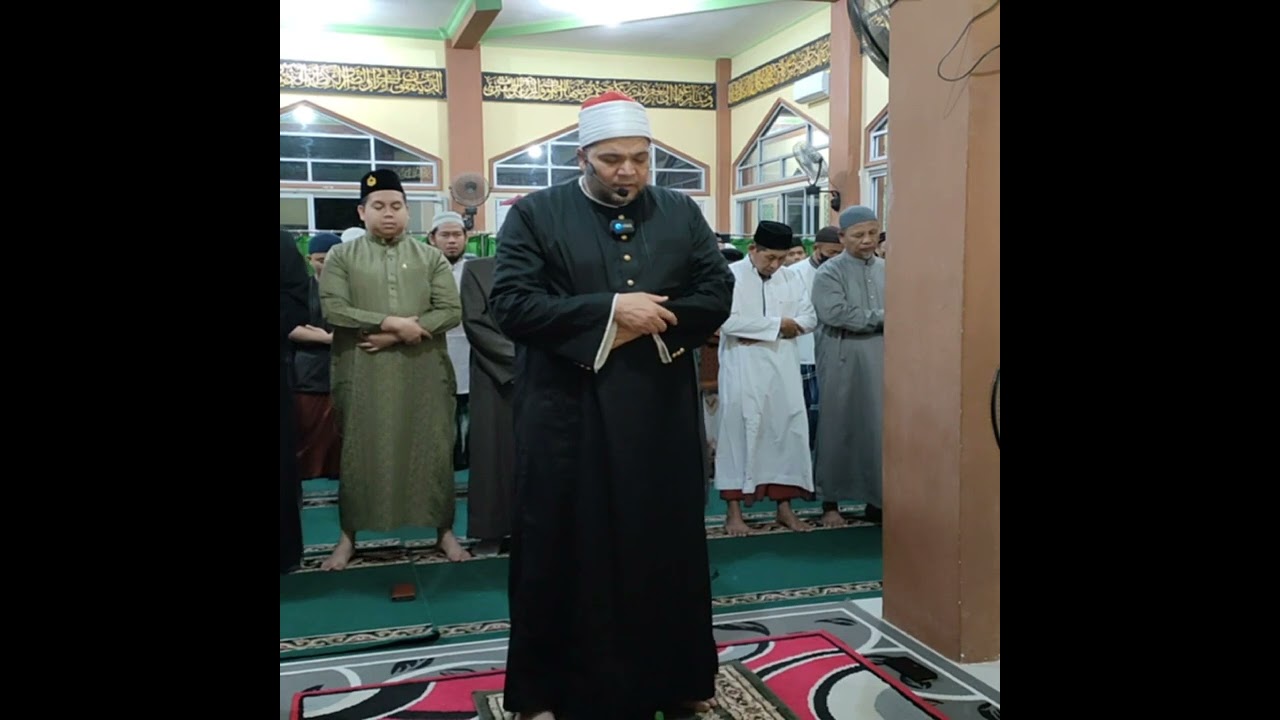 الشيخ محمد سالم عامر من سورة الشورى ..