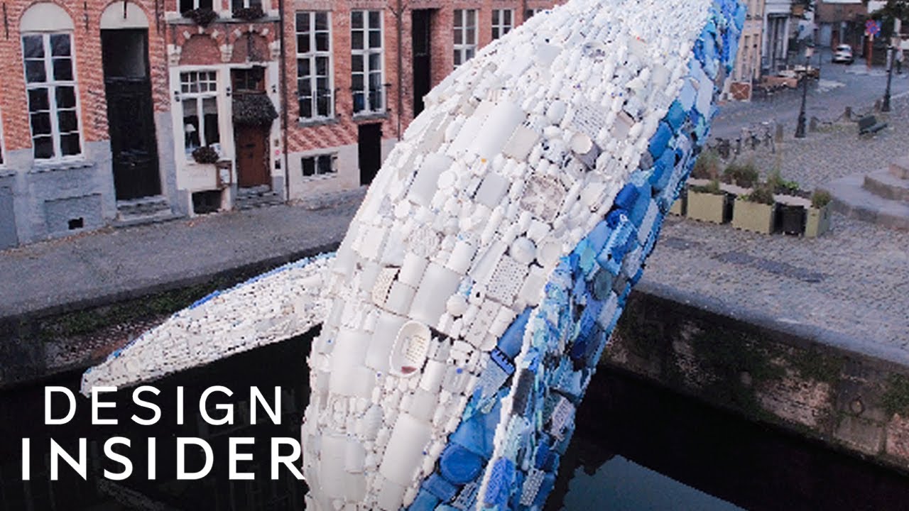 Скульптура кита, сделанная из 5 тонн пластиковых отходов из океана