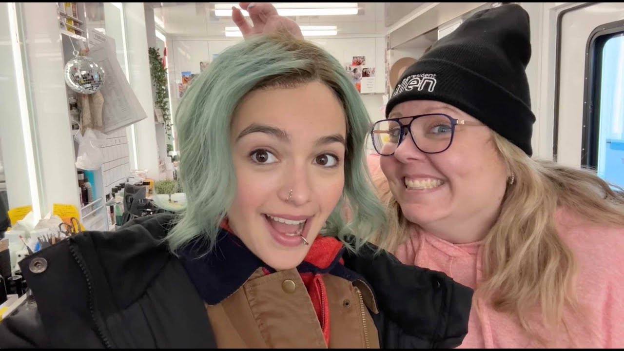 come to set with me! behind the scenes of Resident Alien Season 4. Vancouver vlog | taylor blackwell