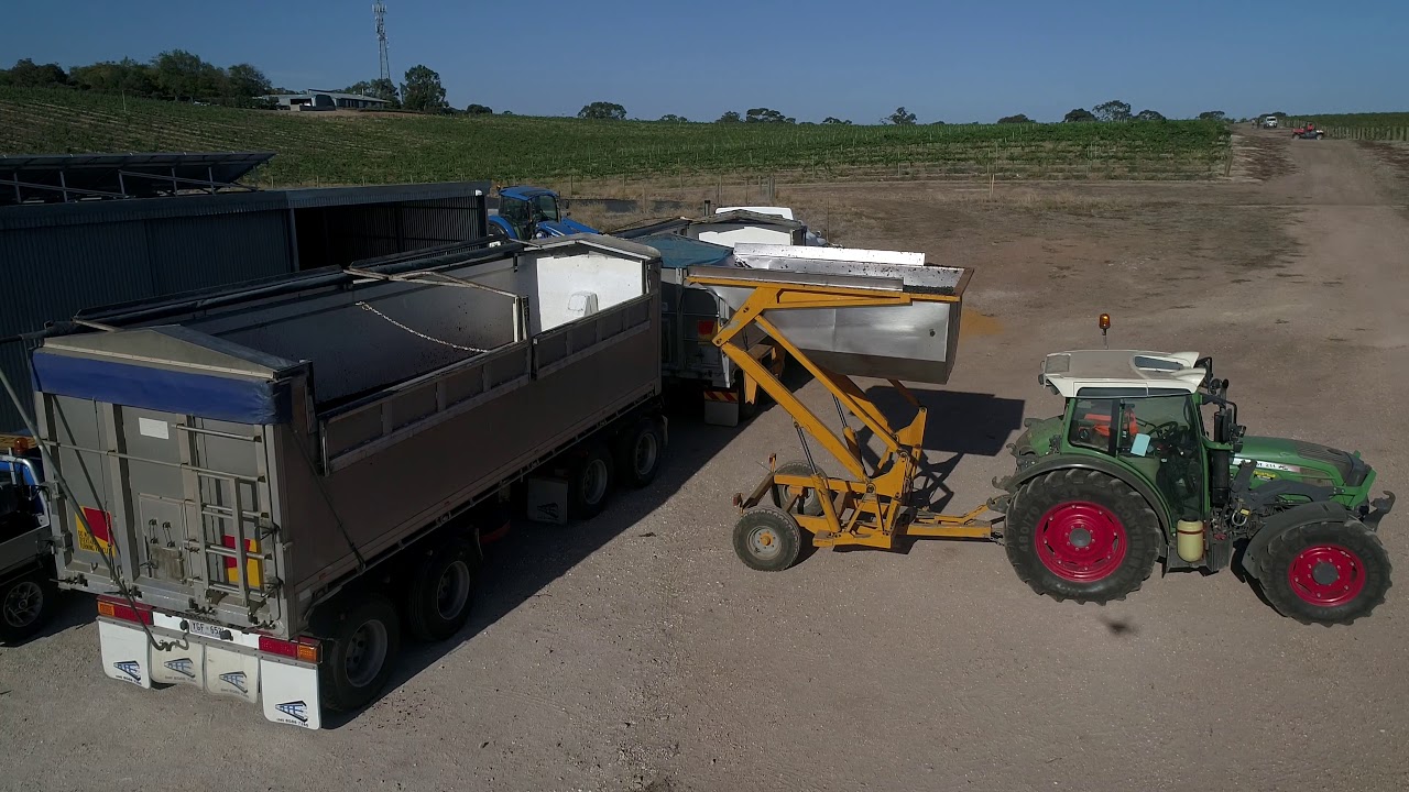 LGVS Vintage 18 Pellenc 8590 & Fendt Vario 211