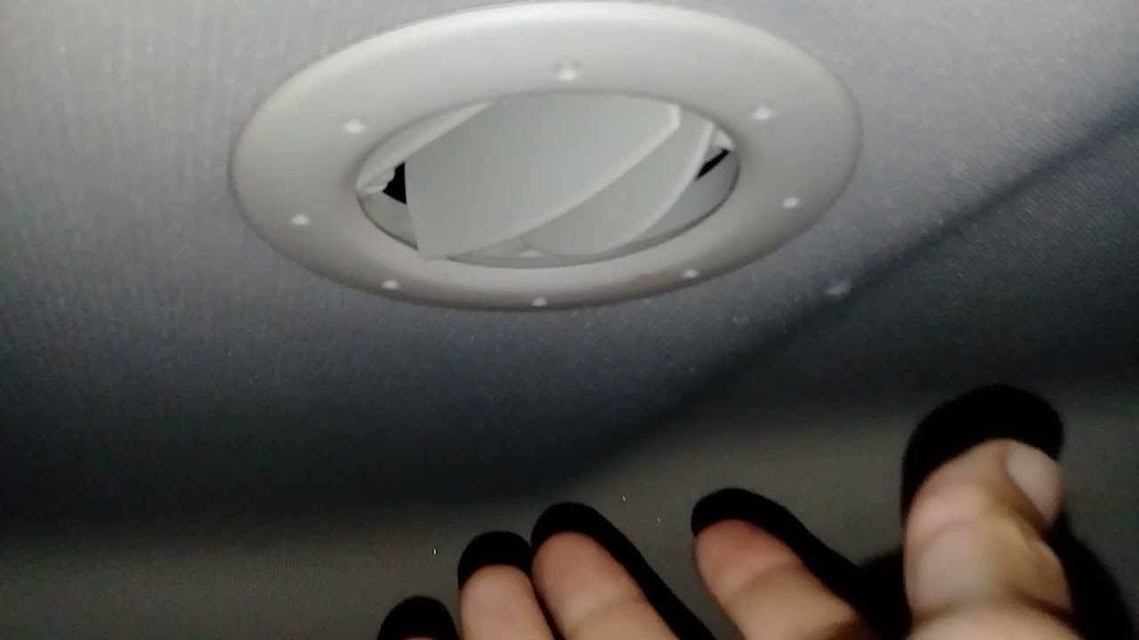 ar condicionado ligando sozinho: não sai vento nas fileiras de trás. Fiat Freemont e Dodge journey