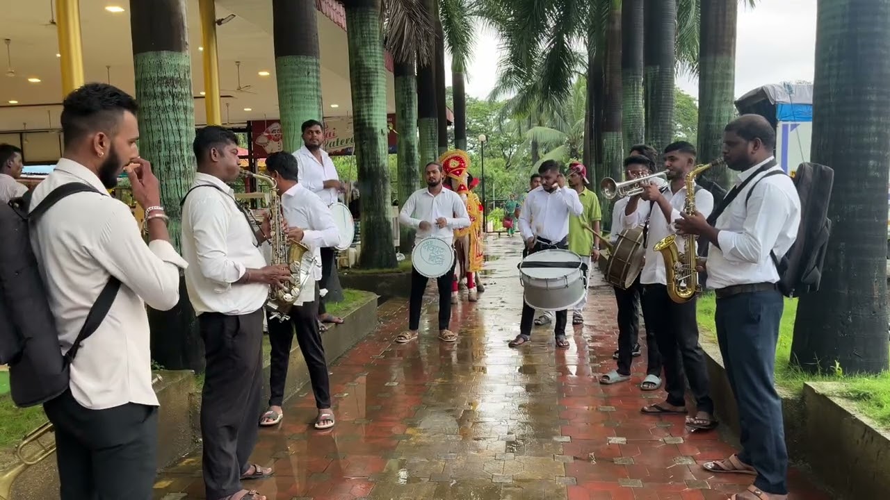 Mujhse Shaadi Karogi | Moonsoon Wedding | Shree Krupa Brass Band | Bhayander | #brassband 