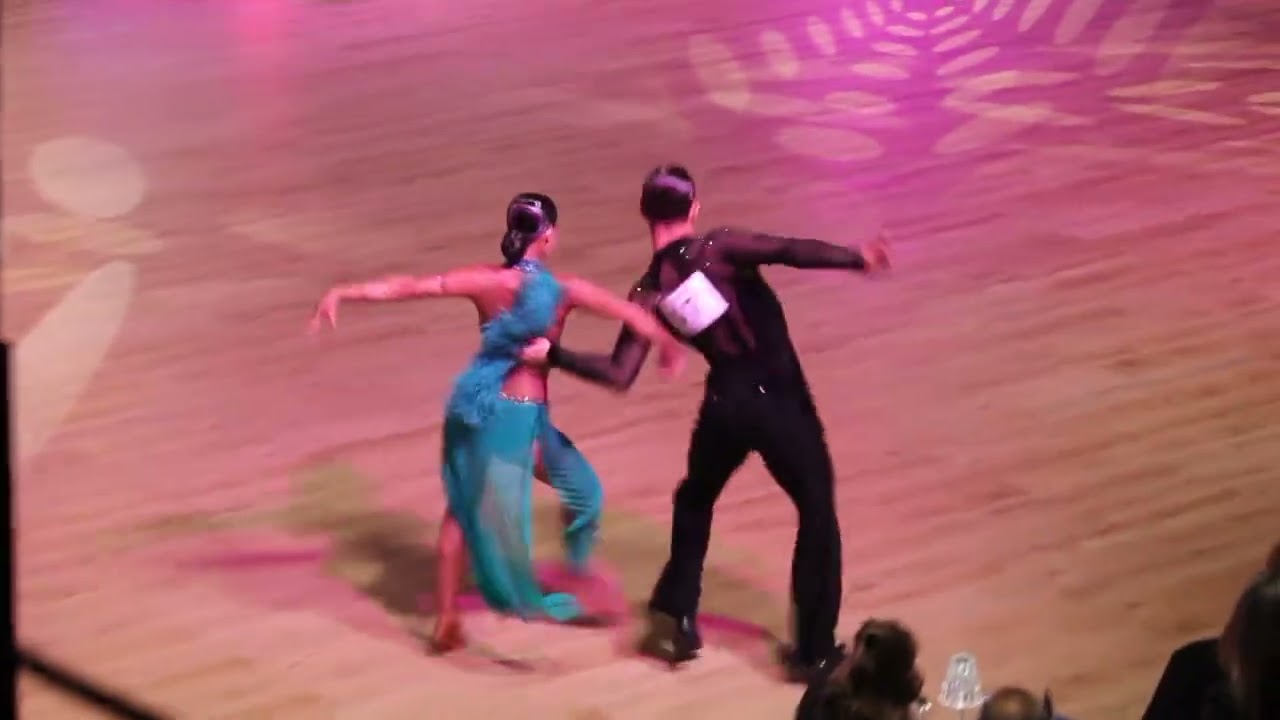 Calvin DESROSIERS & Emma BOUMEZIREN, Samba - Coupe de France de G&eacute;menos, 1/2 Finale Adultes Latine