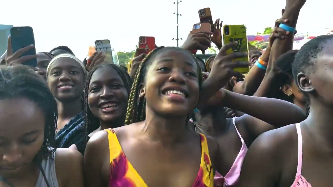 Clôture du mois de la femme avec REBO TCHULO à AQUA SPLASH