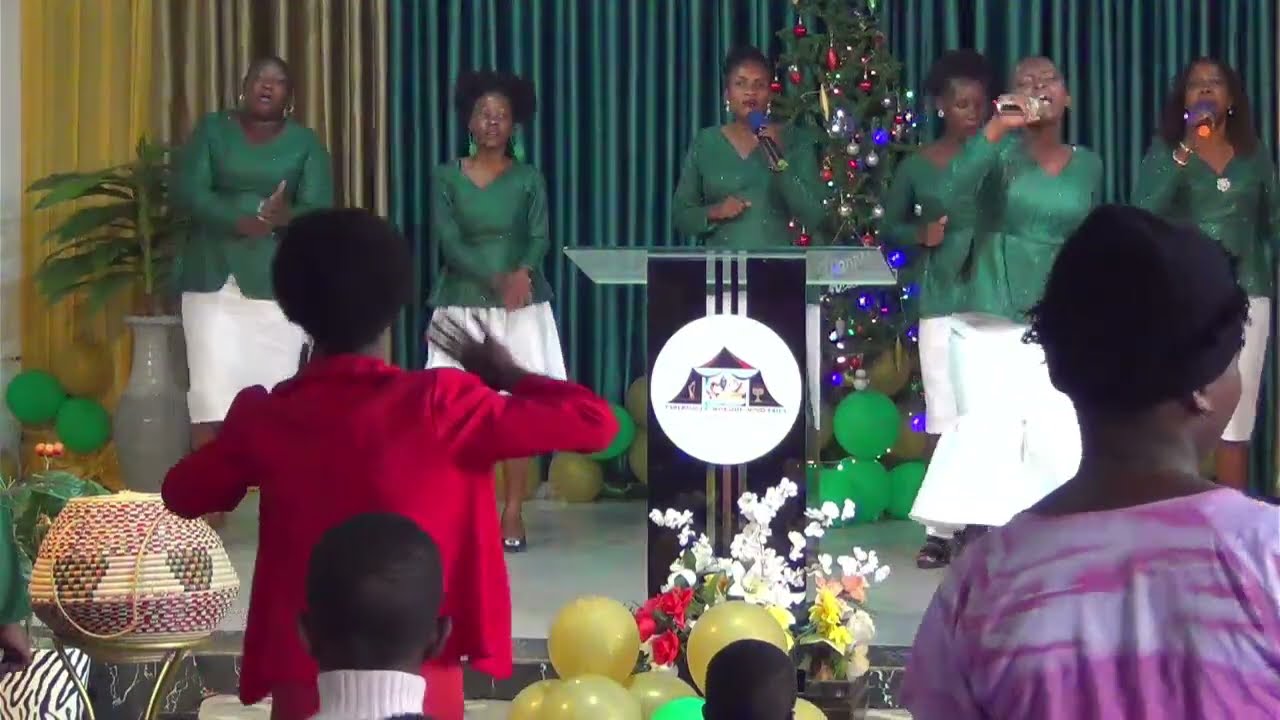 PRAISE AND WORSHIP MOMENT :SUNDAY SERVICE
