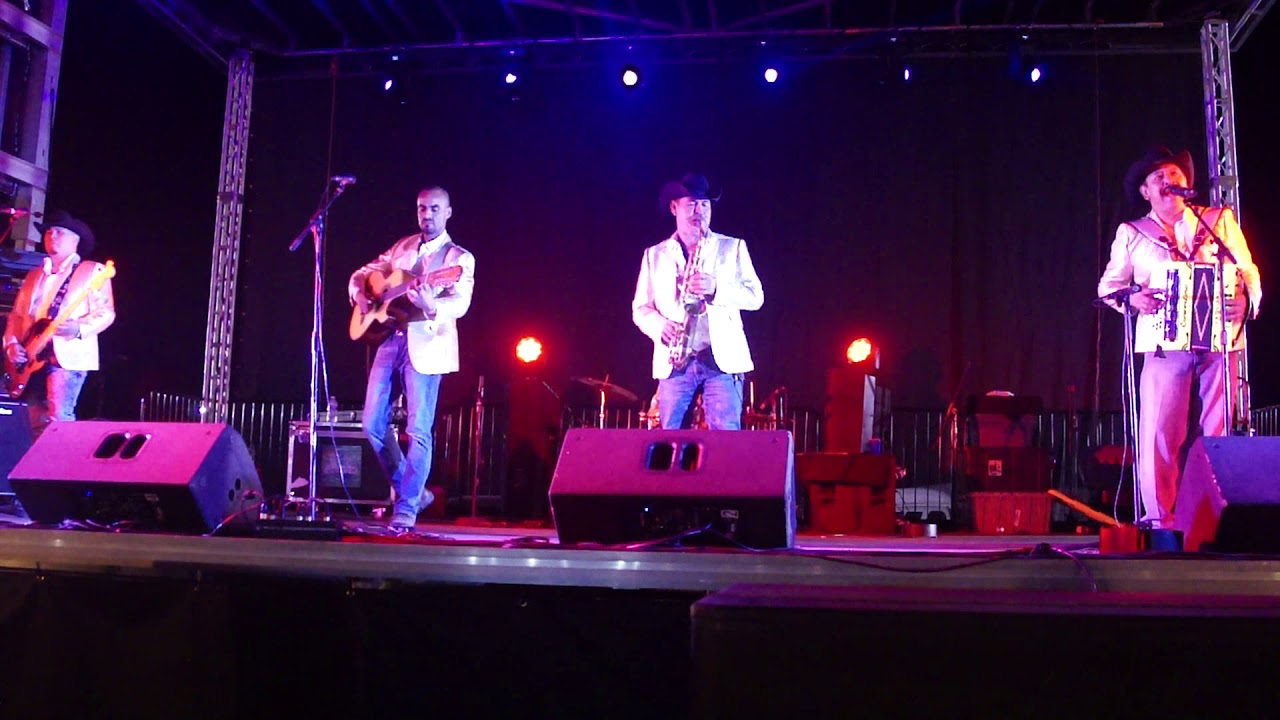 Lucio Molina Y Los Rivales