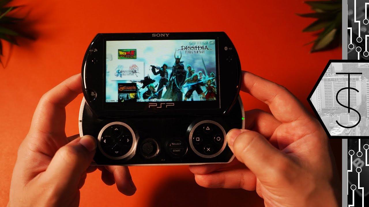 Обзор PSP Go (2022) | Одна из ЛУЧШИХ ретро-консолей!