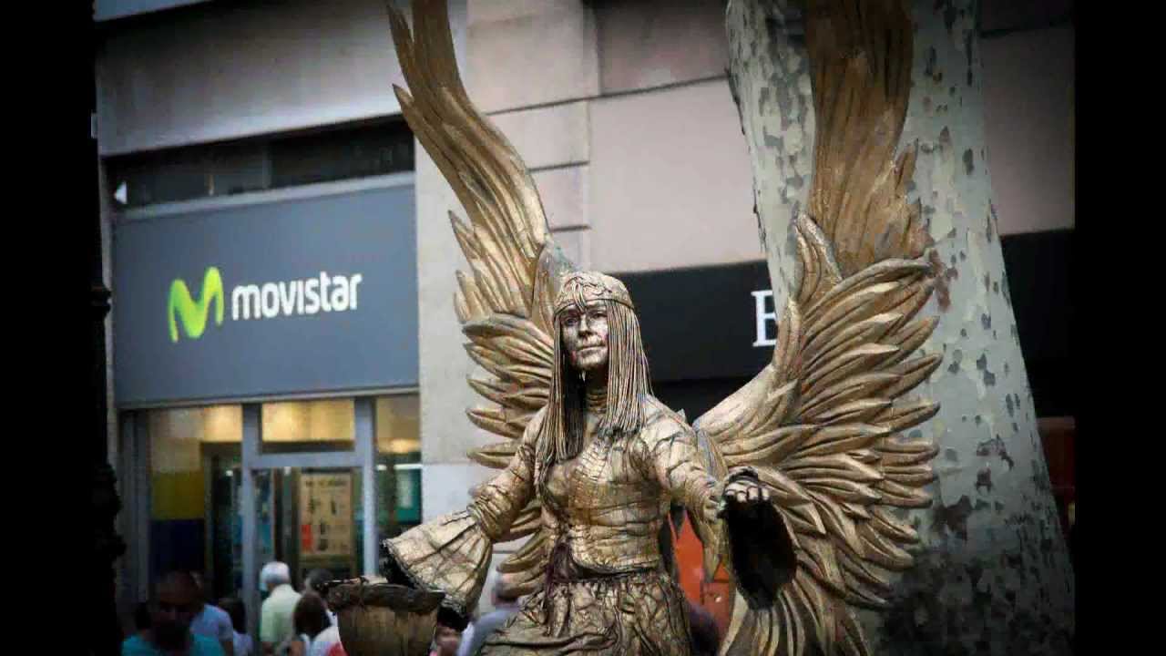 HD 1080p - Barcelona - City, people, monuments, parks, sea, attractions