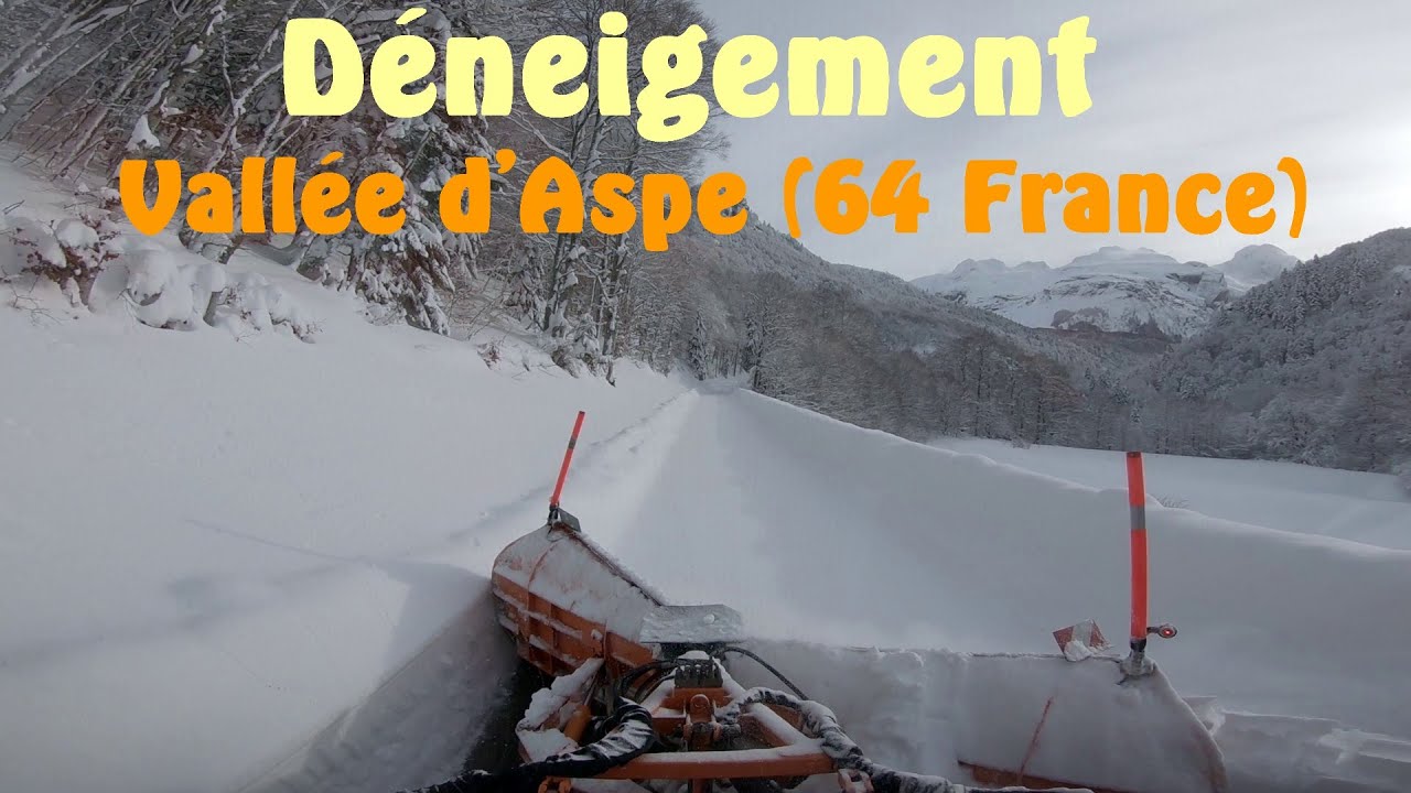 Déneigement au Col du Somport (64) France | Forges d'Abel