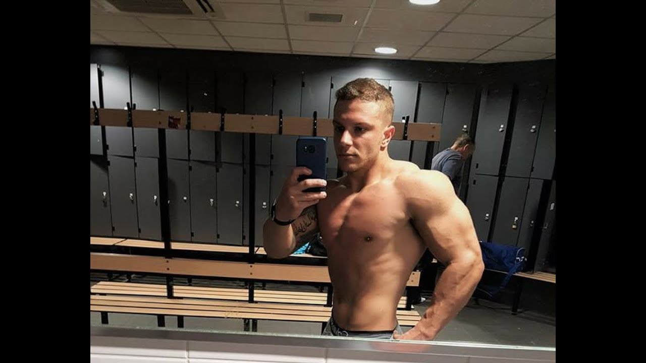 Top 5 exercitii pentru Triceps (capul lateral)