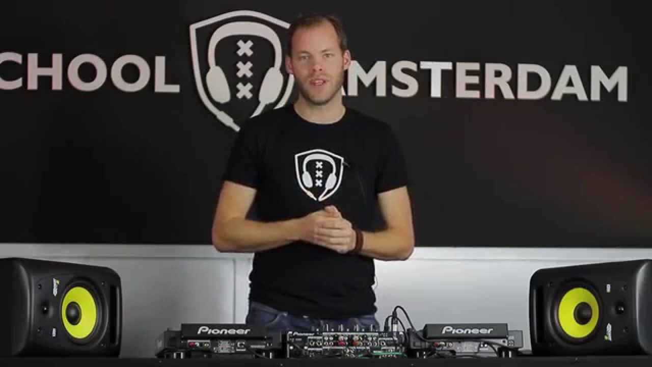 TIMING: How to be a PROFESSIONAL | DJ School Amsterdam