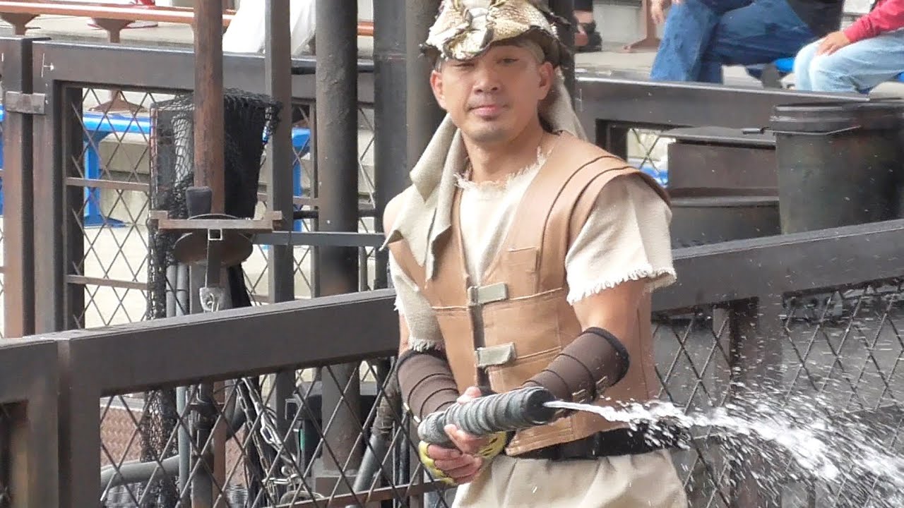 無表情で水かける恐怖の保安官、襲来【USJ】ウォーターワールド 2023.6.15(木)-13:10