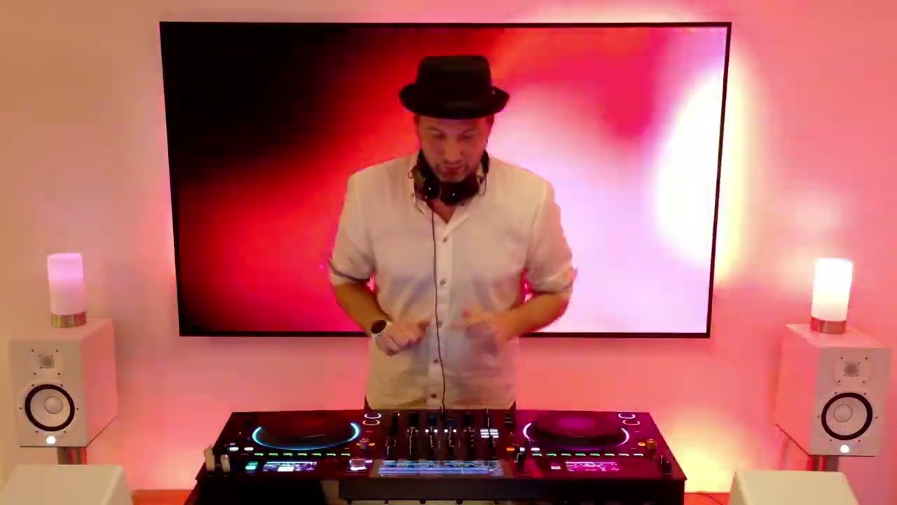 Marc Core (Outsiders Recordings)@Advent Noir Sessions    - Room_404 -