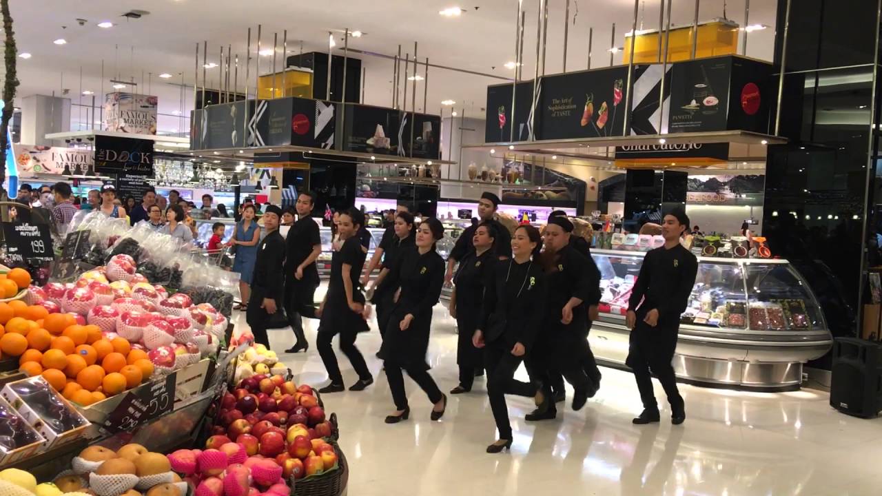 Gourmet Happy Spirit Dance @Siam Paragon