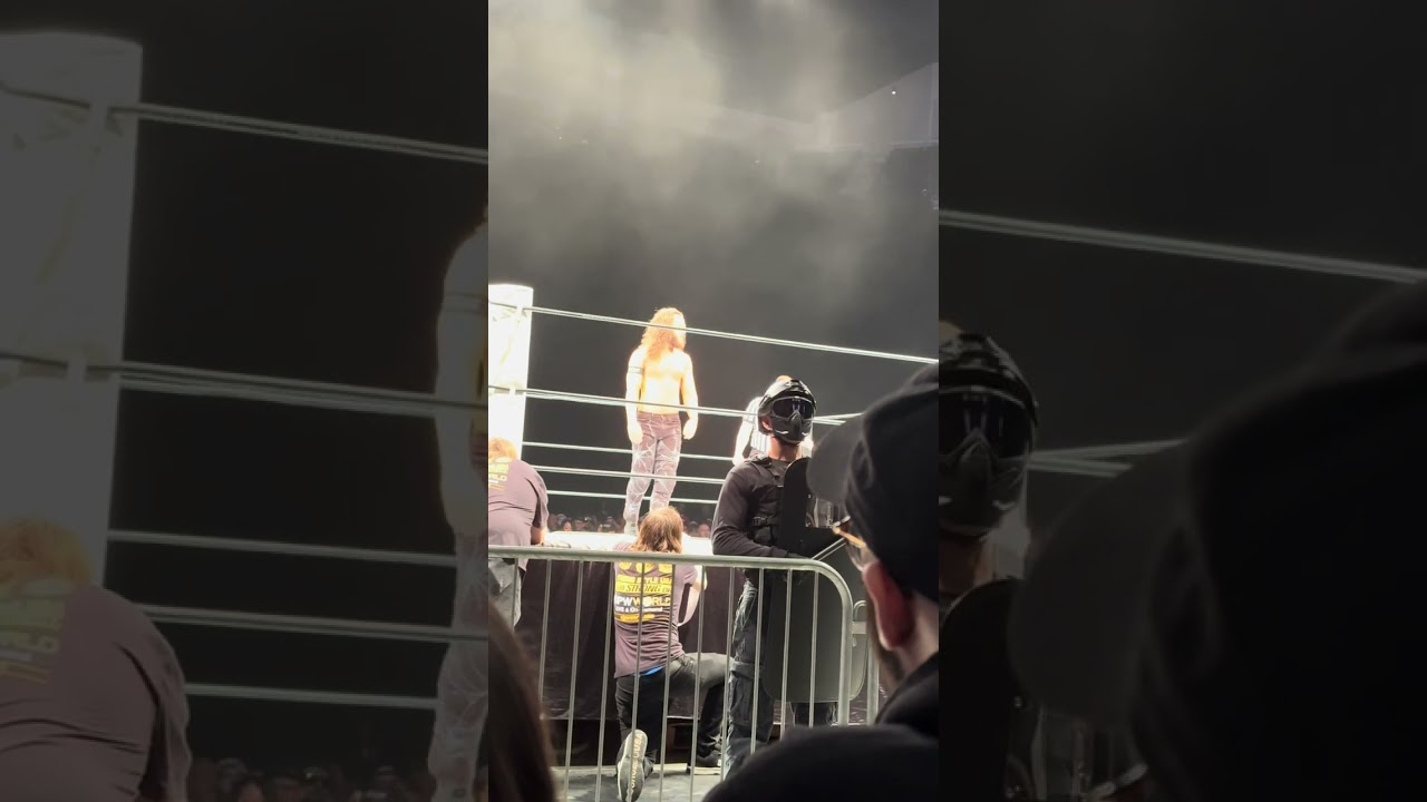 JACK PERRY VS SHOTA UMINO WINDY CITY RIOT (PERRY PUT HIS HANDS TOGETHER FOR THE GTS)