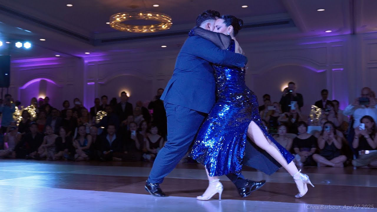 Cynthia Palacios & Sebastian Bolivar Performing to 