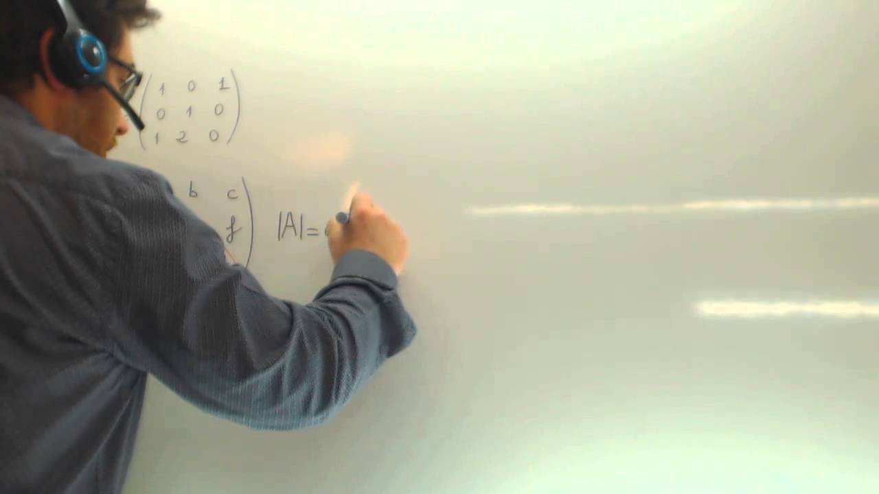 Determinante de una matriz de orden 3 Matematicas 2&ordm; Bachillerato Academia Usero Estepona